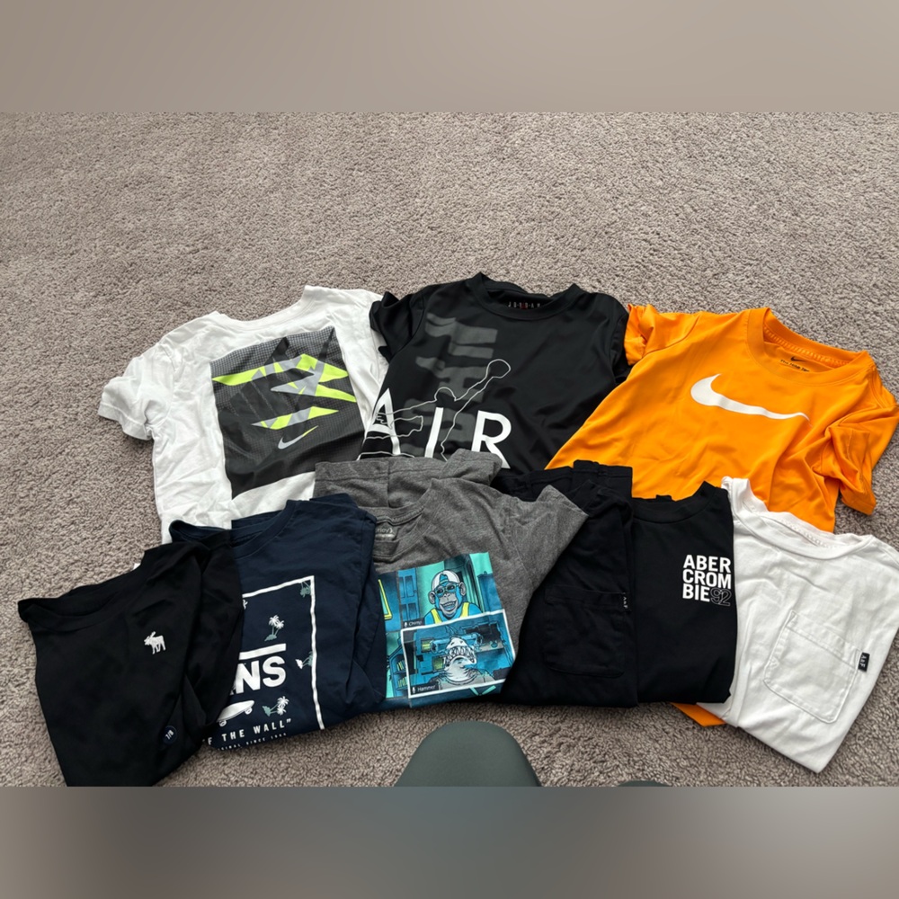 BOYS NIKE JORDAN ABERCROMBIE HAUL SIZE 8-14 bundle! 30 pieces!